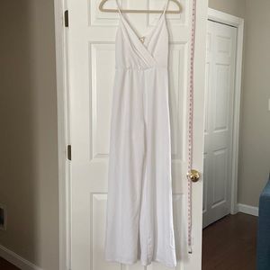 NWT Miami White Crepe Jumpsuit - Medium